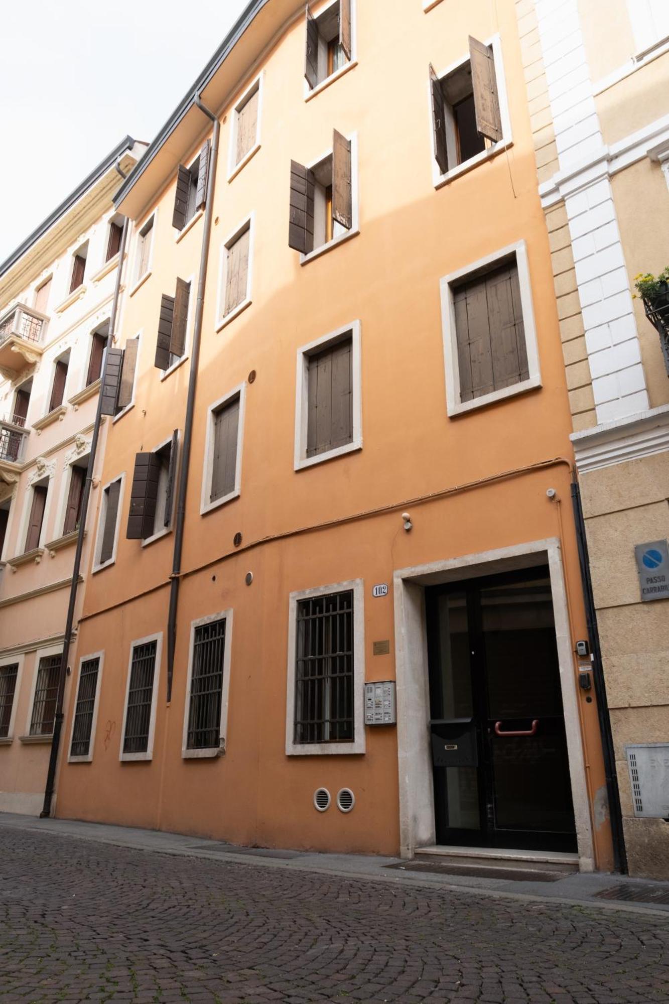 Centralemoderno Monolocale A 10 Passi Dal Centro Padova